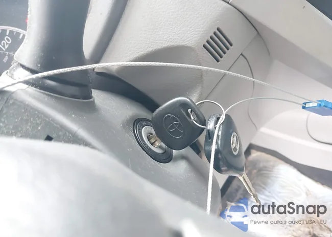 2T1BU4EE6AC514158: 42351896