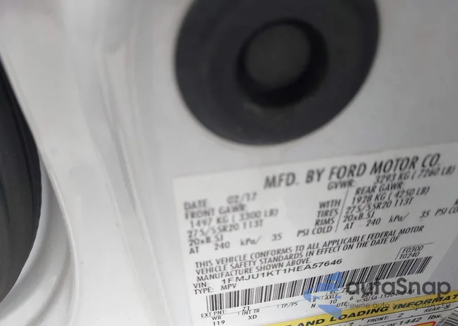 1FMJU1KT1HEA57646: 42351904