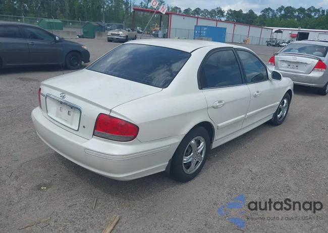 KMHWF25HX4A014986: 42352017