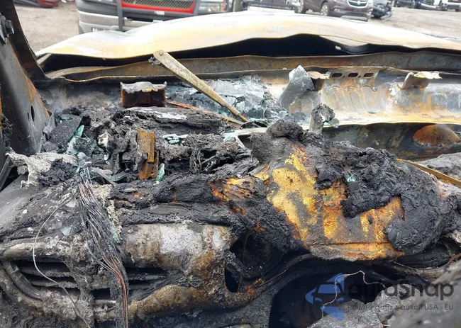 KL4MMGSL2NB024182: 42353157