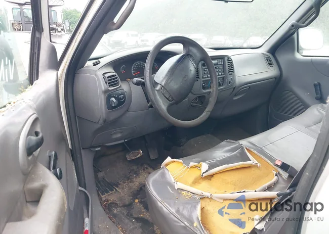 1FTRX17L11NB54097: 42353176