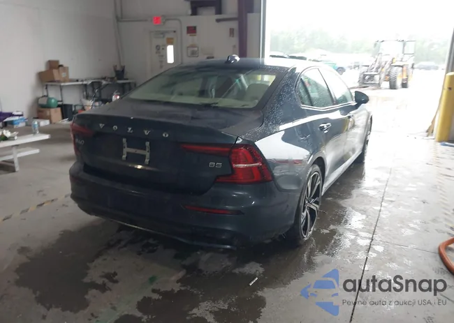 7JRL12FL0RG295565: 42353216