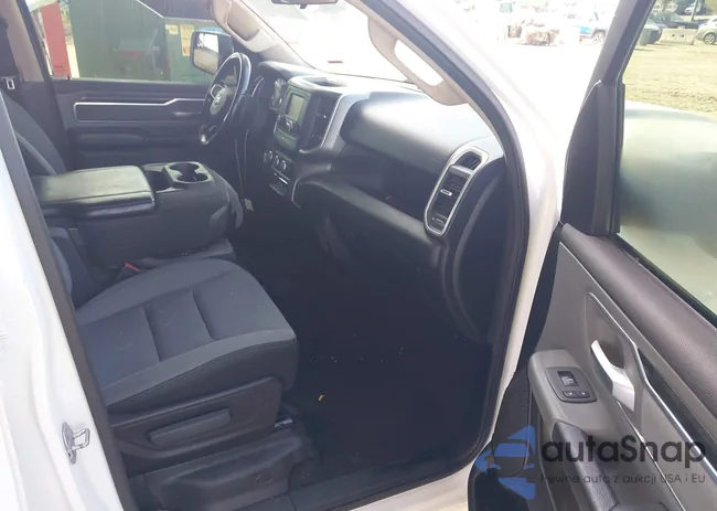 1C6RREMG9KN891758: 42353321