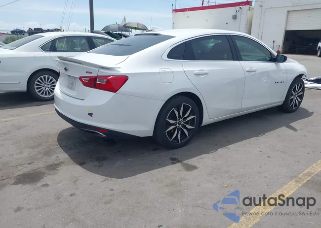 1G1ZG5ST9LF120879: 42353426