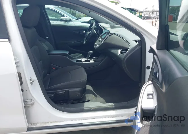 1G1ZG5ST9LF120879: 42353426