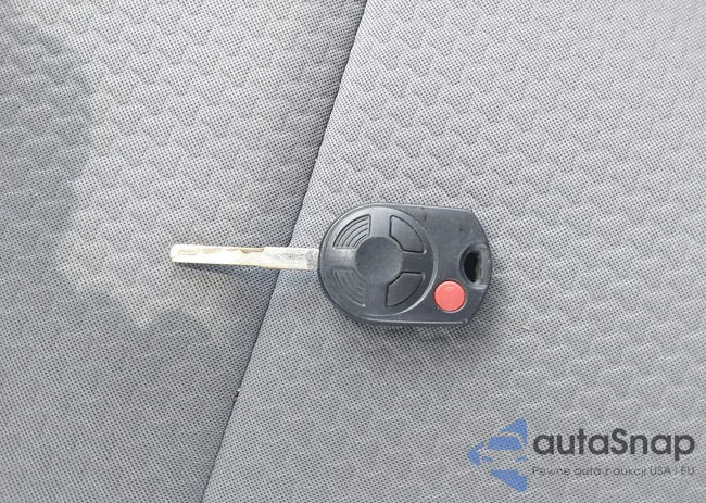 1FMCU0GD8HUE77236: 42353516