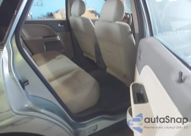 1MEHM40W59G628061: 42353538