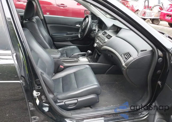 1HGCP2F6XCA094341: 42353572