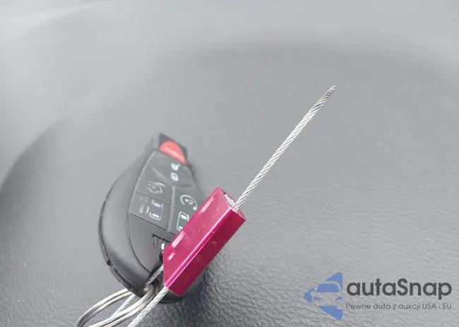 2C4RC1CG4DR692093: 42353653