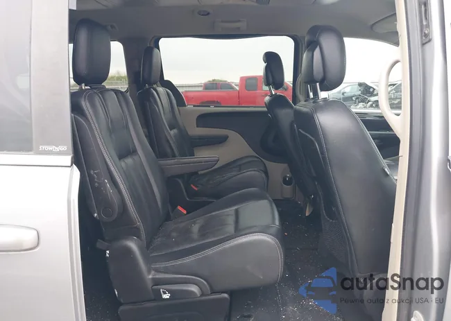 2C4RC1CG4DR692093: 42353653