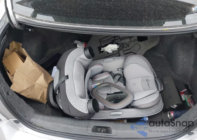 1HGCP2F80BA048923: 42353701