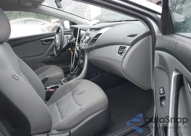 KMHDH4AE3GU607052: 42352727