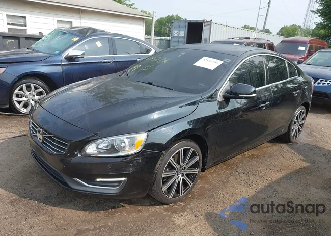 YV1612FS4E2283701: 42352746