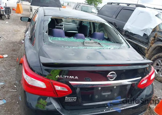 1N4AL3AP4HC471142: 42352846