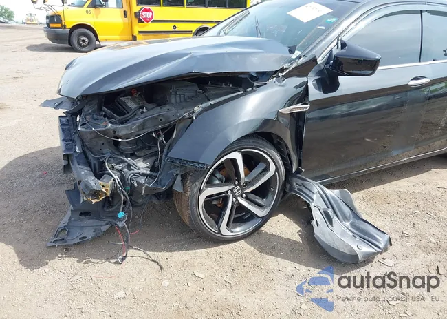 1HGCR2F31EA218029: 42352859