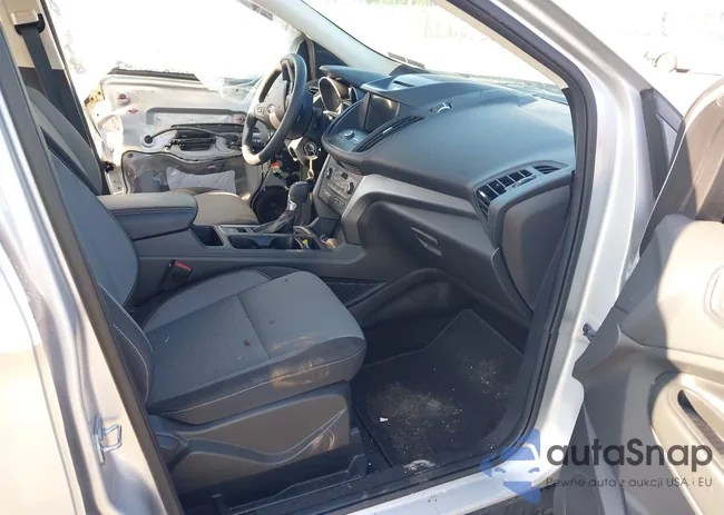 1FMCU0GD9HUD15115: 42352918