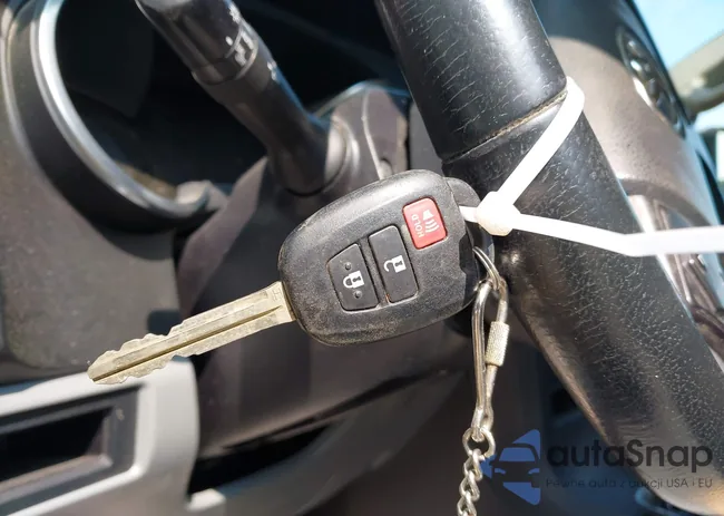 5TDBY5G18JS158615: 42352949