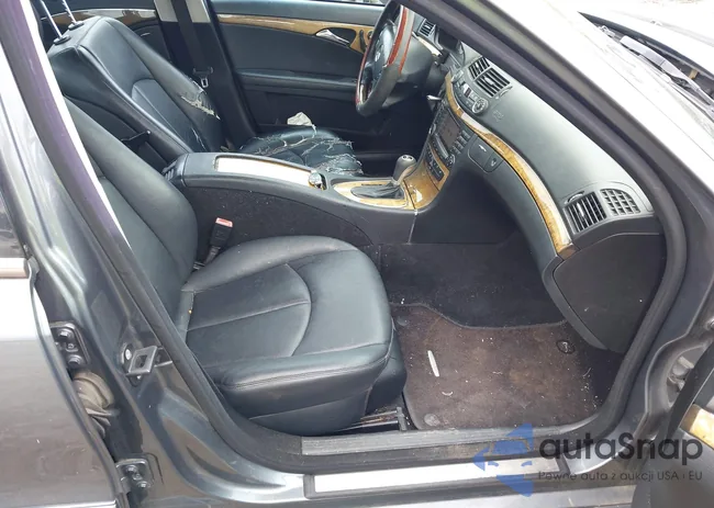 WDBUF87X98B284275: 42354627