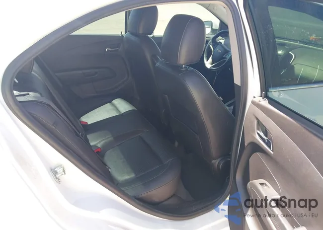 1G1JE5SB4F4190817: 42353864