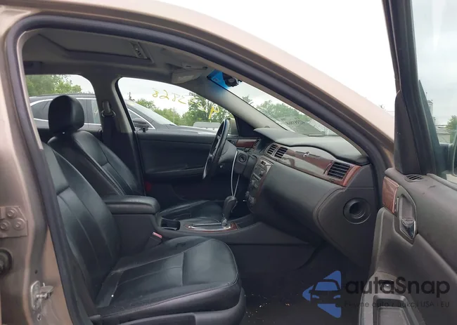 2G1WU581469128824: 42353868