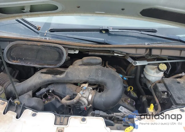 1FTYR2ZM4HKA60759: 42353909