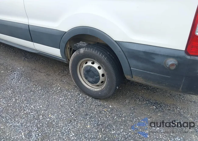 1FTYR2ZM4HKA60759: 42353909