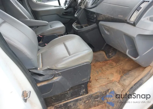 1FTYR2ZM4HKA60759: 42353909