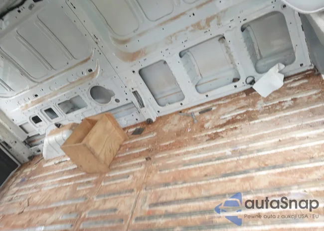 1FTYR2ZM4HKA60759: 42353909