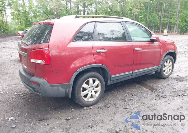 5XYKT3A1XBG020049: 42353962