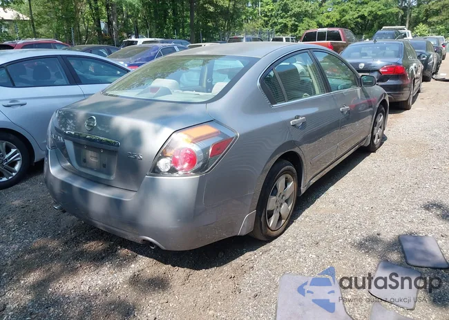 1N4AL21E08N471975: 42355191