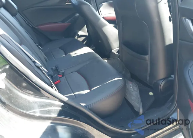 JM1DKFC73J0321605: 42355269