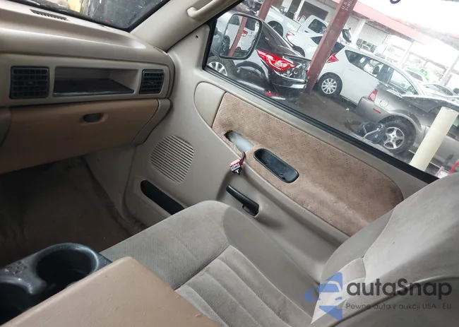 3B7HF13Z2TG174086: 42355314