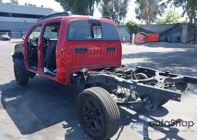 3TMBZ5DN1NM035345: 42355349