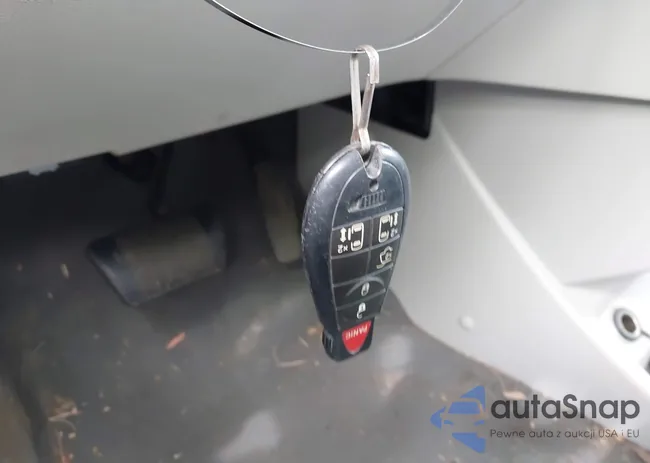 2V4RW3D15AR272566: 42355601