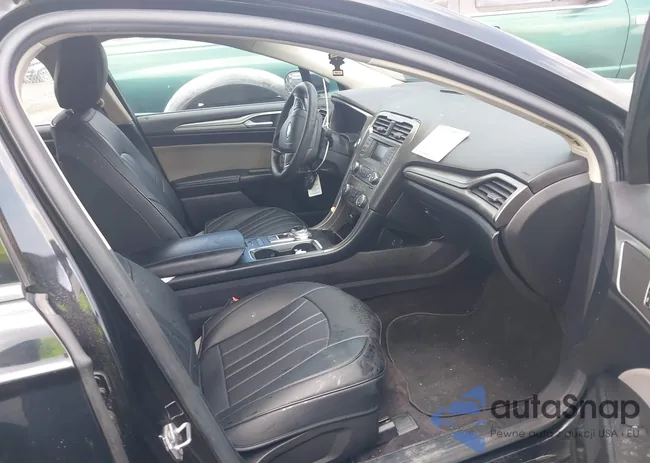 3FA6P0G78HR211988: 42355632