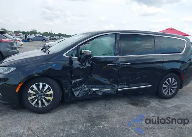 2C4RC1S76PR626750: 42354752