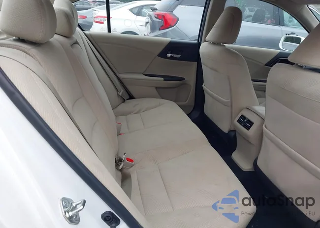 1HGCR2F71HA296110: 42354801