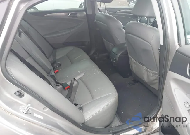 KMHEC4A43CA025040: 42354875