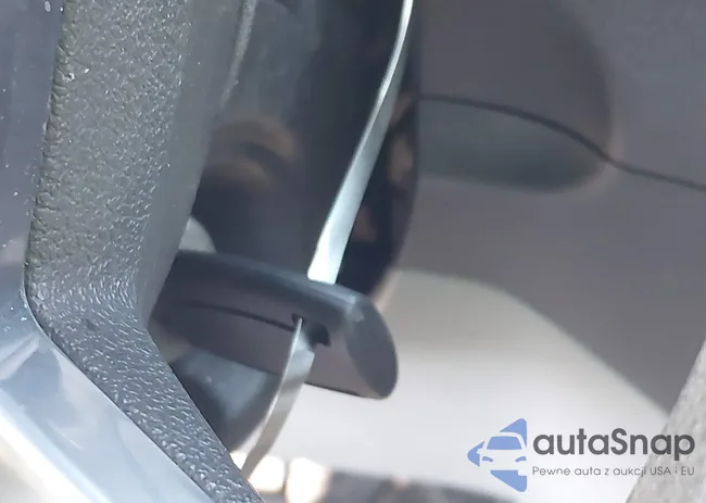 1FBAX2CM5JKB04682: 42356204