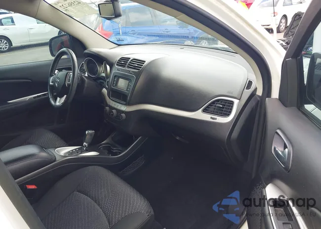 3C4PDCBB1FT577943: 42356222