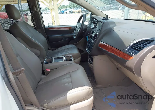 2C4RC1BG5ER216552: 42356253