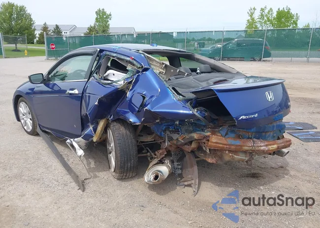 1HGCS22838A008512: 42356322