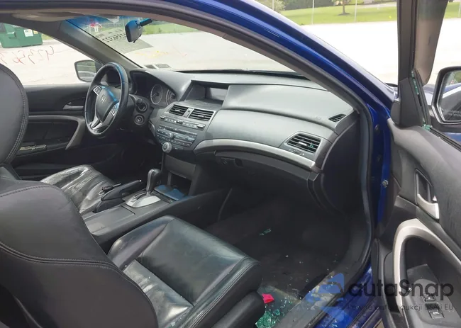 1HGCS22838A008512: 42356322