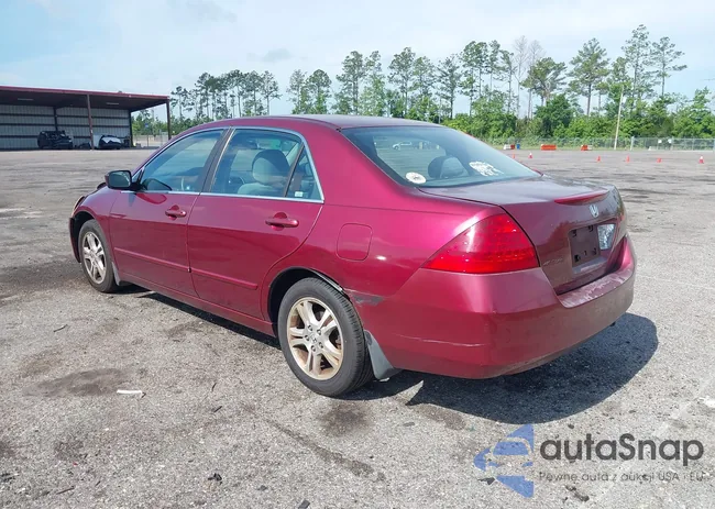 1HGCM817X6A011670: 42356565