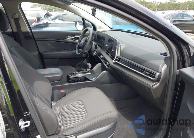 KNDPU3DF5R7217549: 42356579