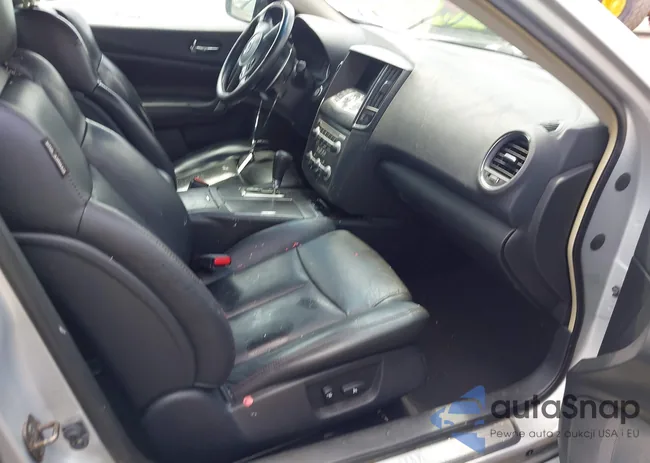 1N4AA5AP7AC812749: 42356623