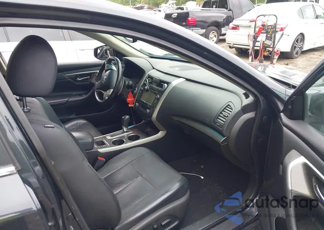 1N4BL3AP9FC261329: 42356685