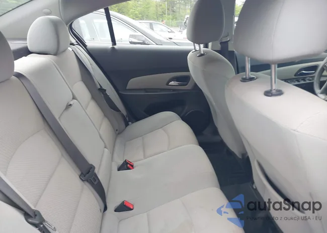 1G1PC5SB0F7299905: 42355982