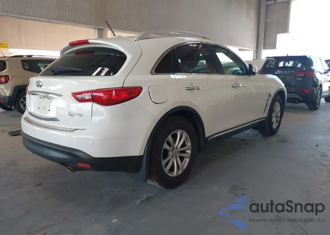 JN8CS1MU9FM380276: 42356021