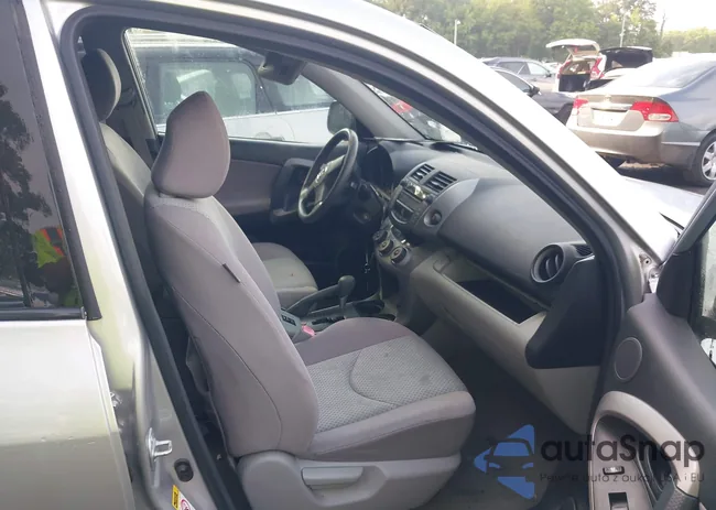 JTMBD33V575105006: 42357437